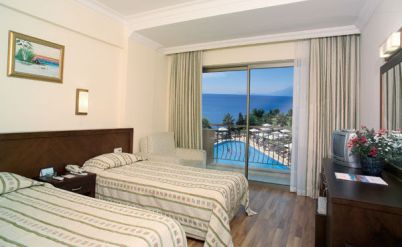 Club Hotel Falcon - Клуб Отель Фалкон 4*
